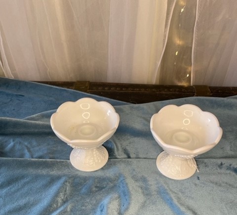 milk glass candole holders 2 pack 1.50
