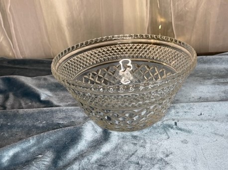 small crystal bowl 2.00